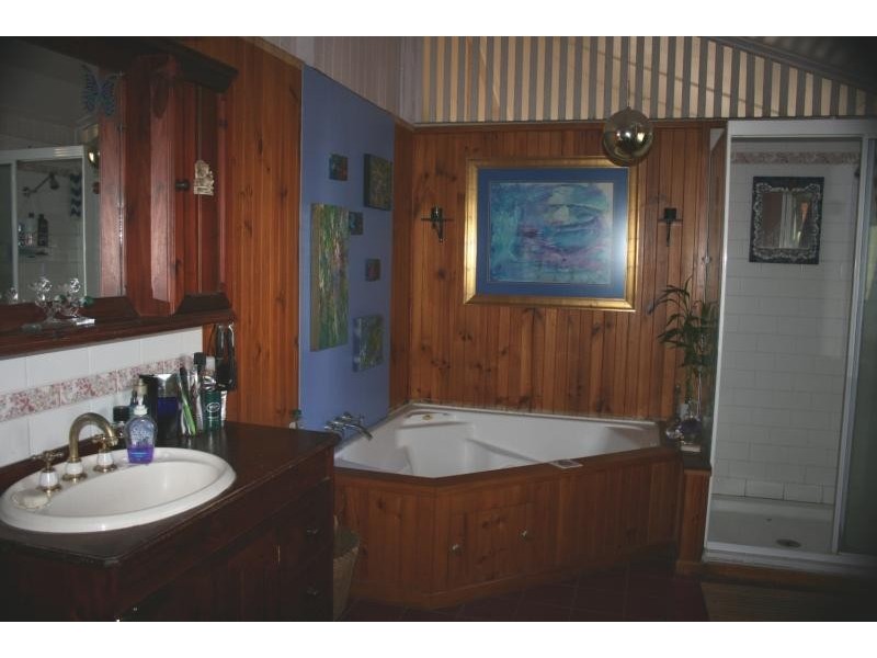 38 BAYSWATER TERRACE, Hyde Park QLD 4812