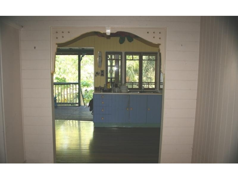 38 BAYSWATER TERRACE, Hyde Park QLD 4812