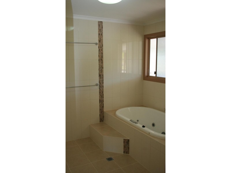 191 SKYDIVER ROAD, Woodstock QLD 4816