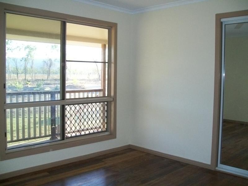 191 SKYDIVER ROAD, Woodstock QLD 4816