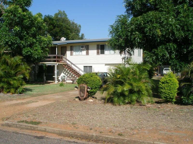 50 FLINDERS HIGHWAY, Pentland QLD 4816