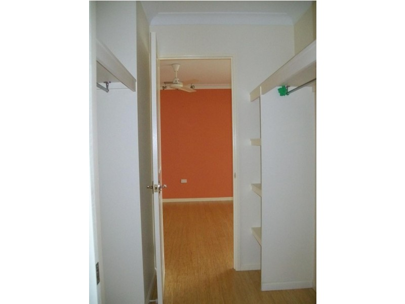 6 WHITEWOOD CLOSE, Mount Louisa QLD 4814