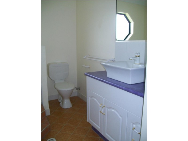 6 WHITEWOOD CLOSE, Mount Louisa QLD 4814