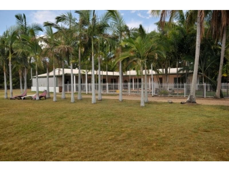 106 BALGAL BEACH ROAD, Balgal Beach QLD 4816