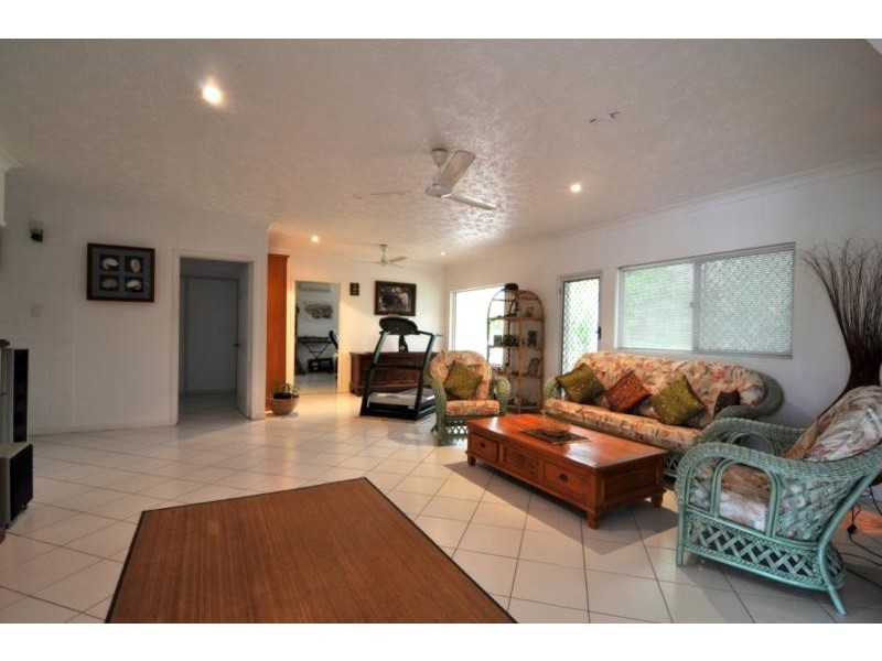 106 BALGAL BEACH ROAD, Balgal Beach QLD 4816