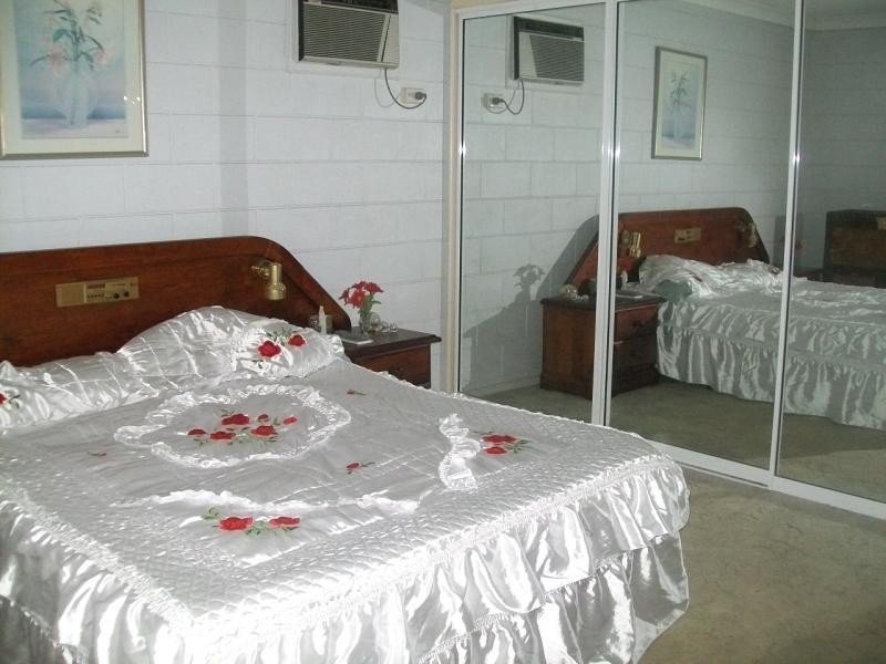 30 MURRAY ROAD, Woodstock QLD 4816