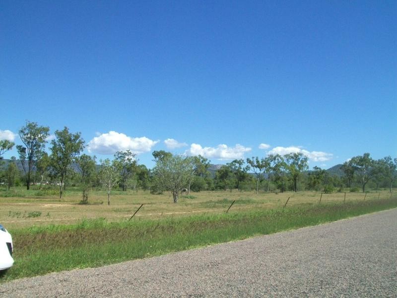 30 MURRAY ROAD, Woodstock QLD 4816