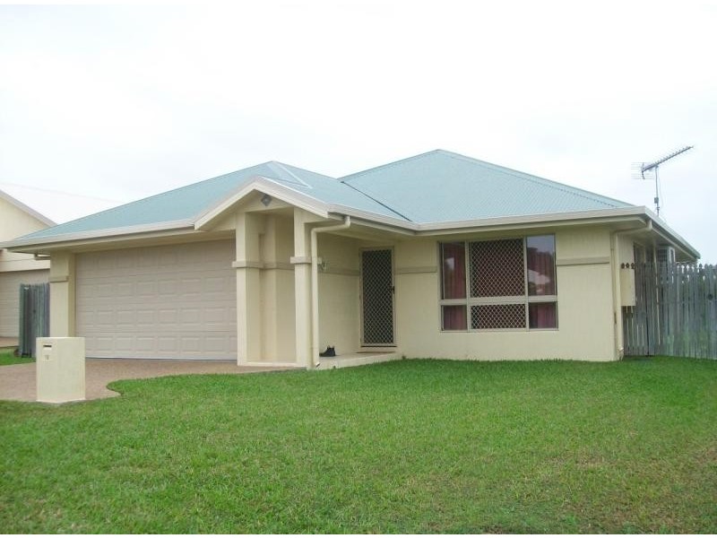 12 HILTON WAY, Mount Louisa QLD 4814