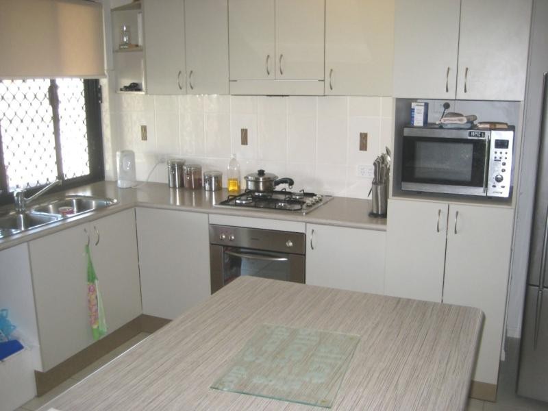 7 BLUE WREN DRIVE, Kelso QLD 4815