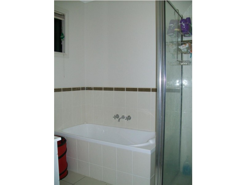 7 BLUE WREN DRIVE, Kelso QLD 4815