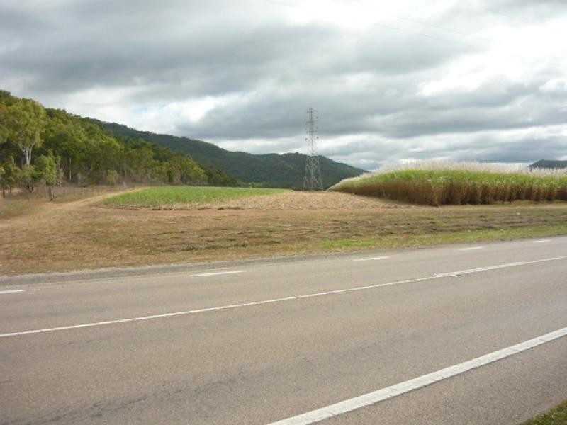 Lot 3/ BRUCE HIGHWAY, Bambaroo QLD 4850