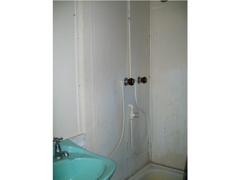 6 SMITH STREET, Paluma QLD 4816