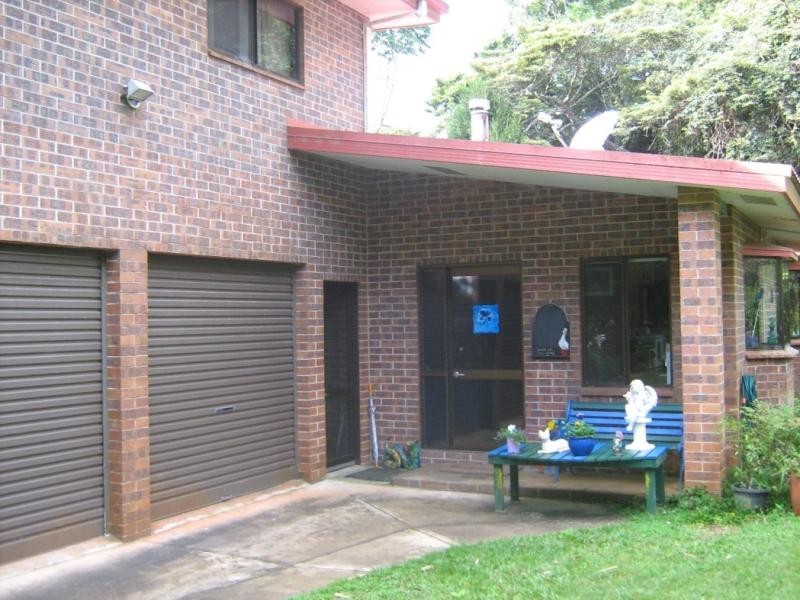 4 LENNOX CRESCENT, Paluma QLD 4816