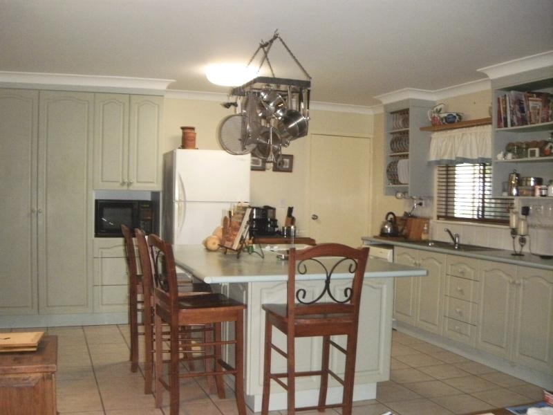 8 TINGLEWOOD STREET, Kirwan QLD 4817