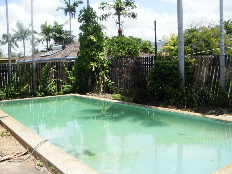 8 TINGLEWOOD STREET, Kirwan QLD 4817