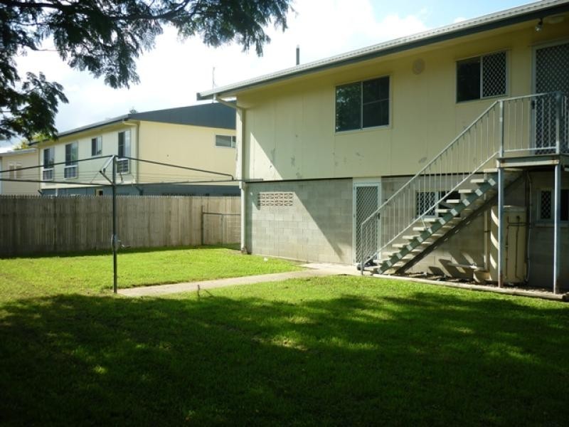 16 Bligh Street, Kirwan QLD 4817