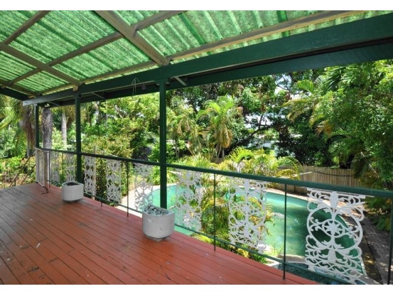 15 McKILLOP STREET, Belgian Gardens QLD 4810