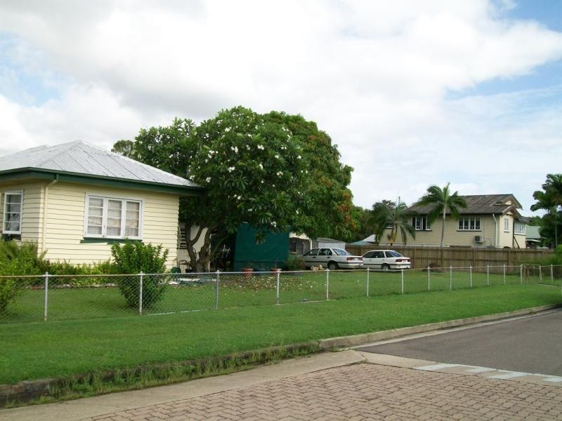 85 BAYSWATER ROAD, Pimlico QLD 4812