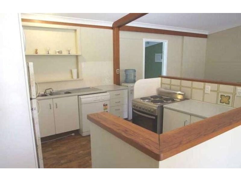 5 WOODLEA COURT, Kelso QLD 4815