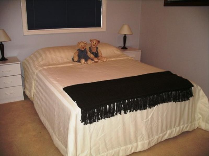 11 Moore Street, Wongan Hills WA 6603