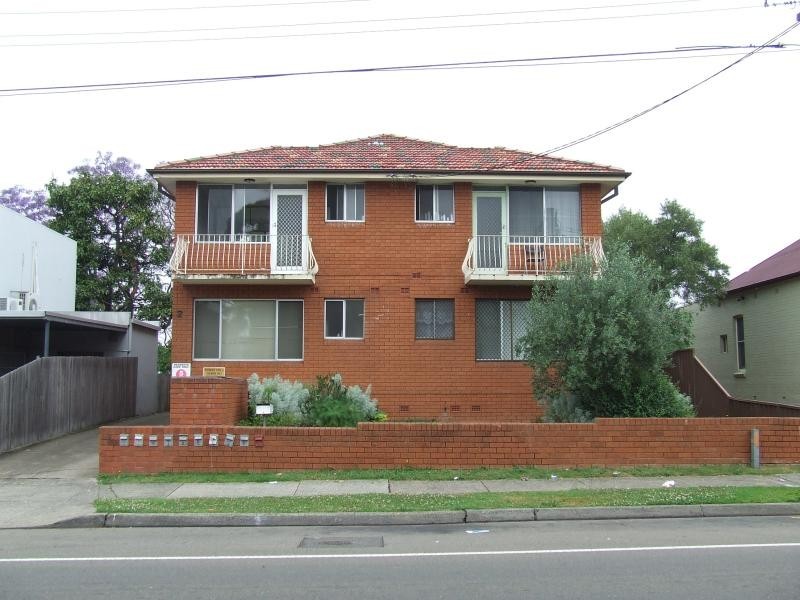 Unit 2/2 Yangoora Rd, Belmore NSW 2192