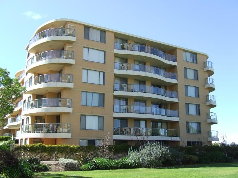 Apartment 602/5 Rockdale Plaza Drive, Rockdale NSW 2216