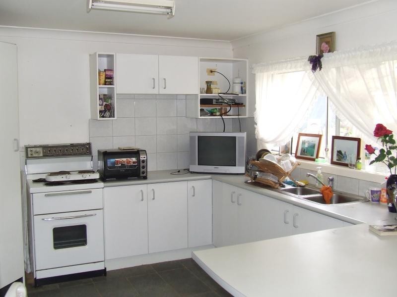 22 Adam Street, Curl Curl NSW 2096