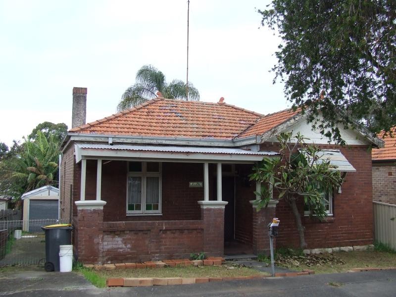 7 Byrnes Street, Bexley NSW 2207