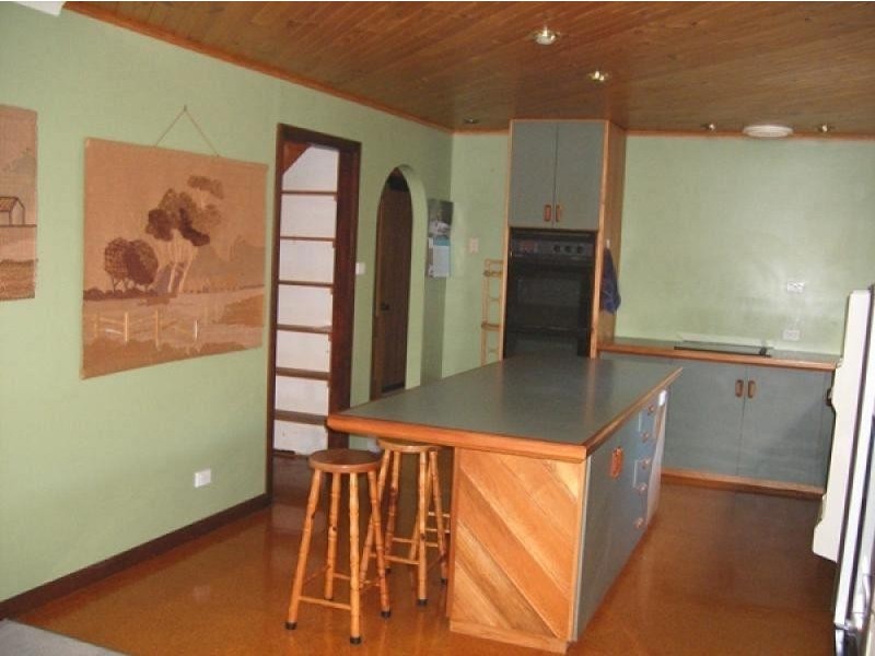 66 DIAL ROAD, Penguin TAS 7316