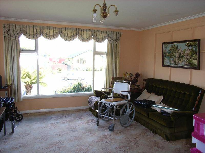 12 SPENCER PLACE, Ulverstone TAS 7315