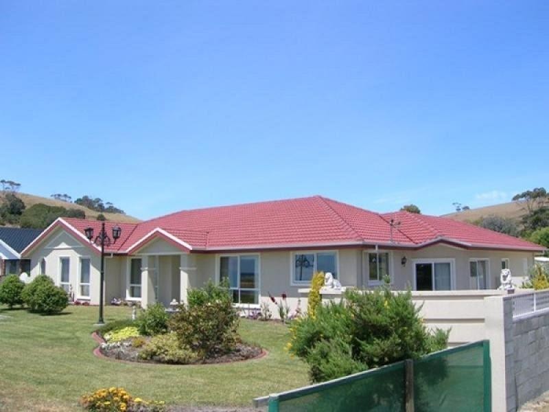 27 Seabreeze Avenue, Sulphur Creek TAS 7316