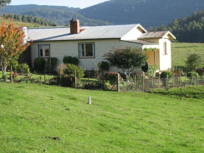 1089 LOONGANA ROAD, Loongana TAS 7315