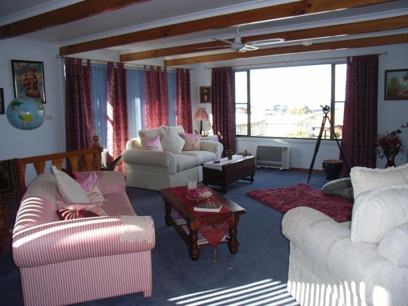 14 RICHARDSON STREET, Ulverstone TAS 7315