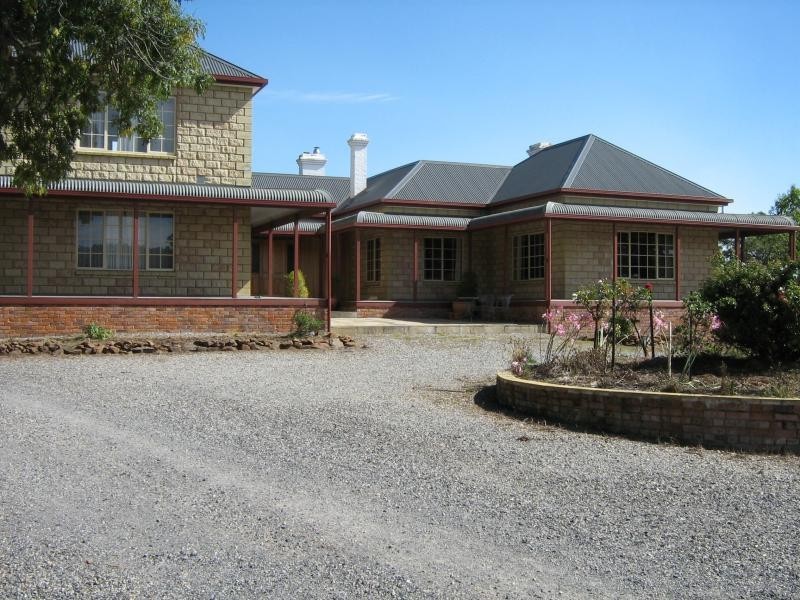 52 VINEGAR HILL ROAD, Sheffield TAS 7306