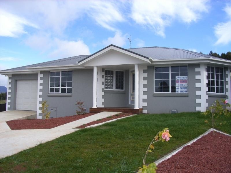 8 FAIRLIGHT PLACE, Ulverstone TAS 7315
