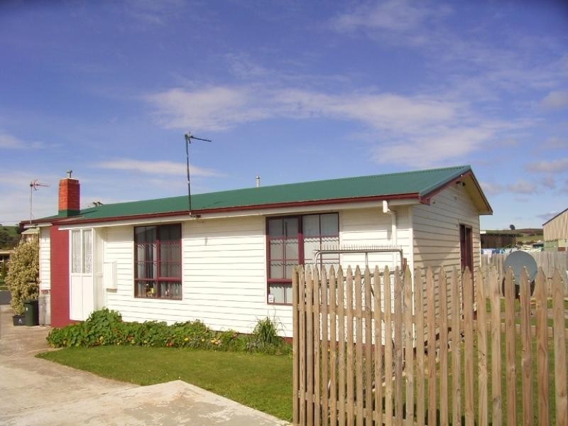 12 VERTIGAN PLACE, Ulverstone TAS 7315