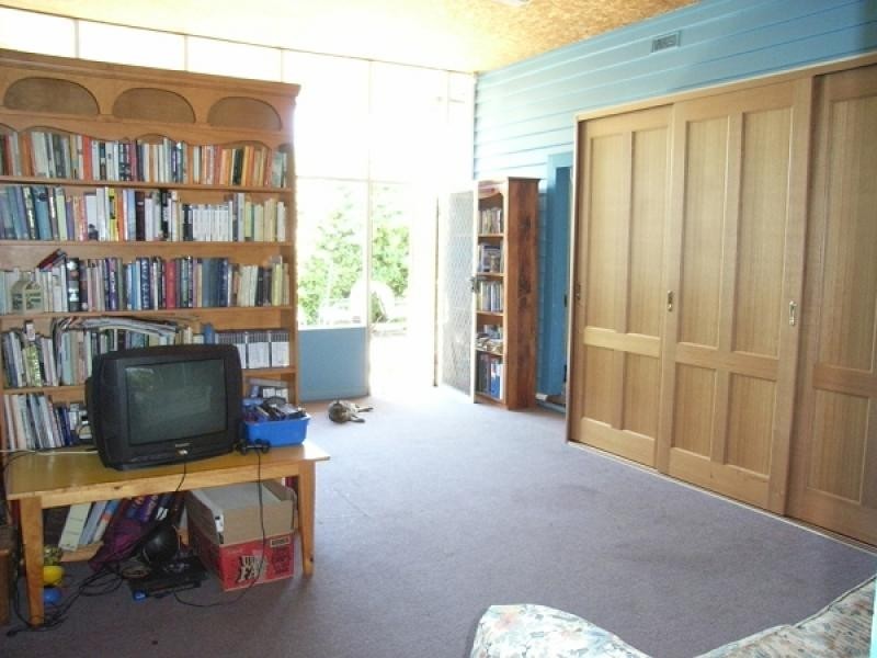 4 RIVERSIDE AVENUE, Ulverstone TAS 7315