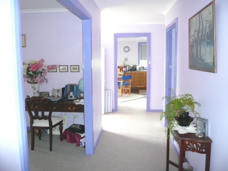 1 YAXLEY STREET, Penguin TAS 7316