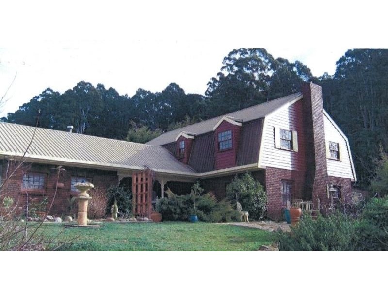 1885 SOUTH RIANA ROAD, Gunns Plains TAS 7315