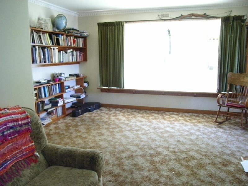 74 EASTLAND DRIVE, Ulverstone TAS 7315