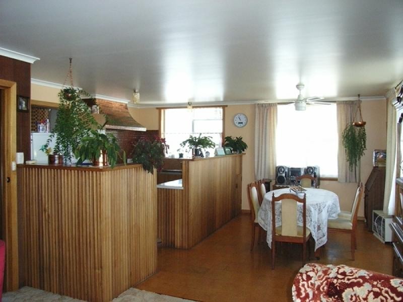 52 Queen Street, Ulverstone TAS 7315