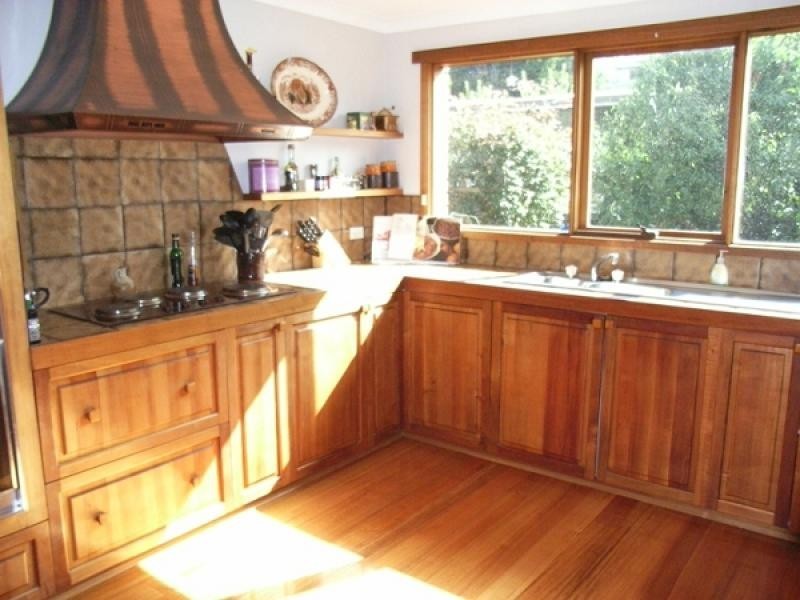 12 RIVER ROAD, Ulverstone TAS 7315