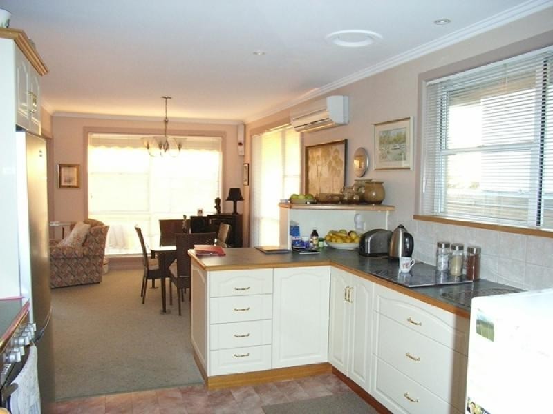 16 RICHARD PLACE, Ulverstone TAS 7315