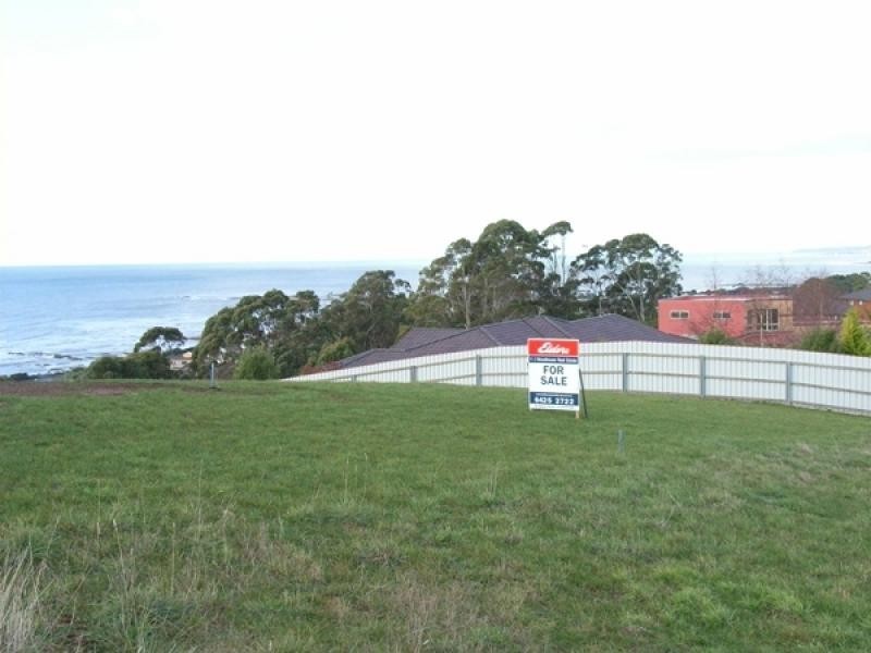195 Upper Maud Street, Ulverstone TAS 7315