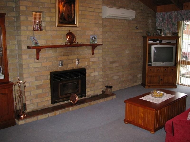 12 Commonwealth Court, Penguin TAS 7316