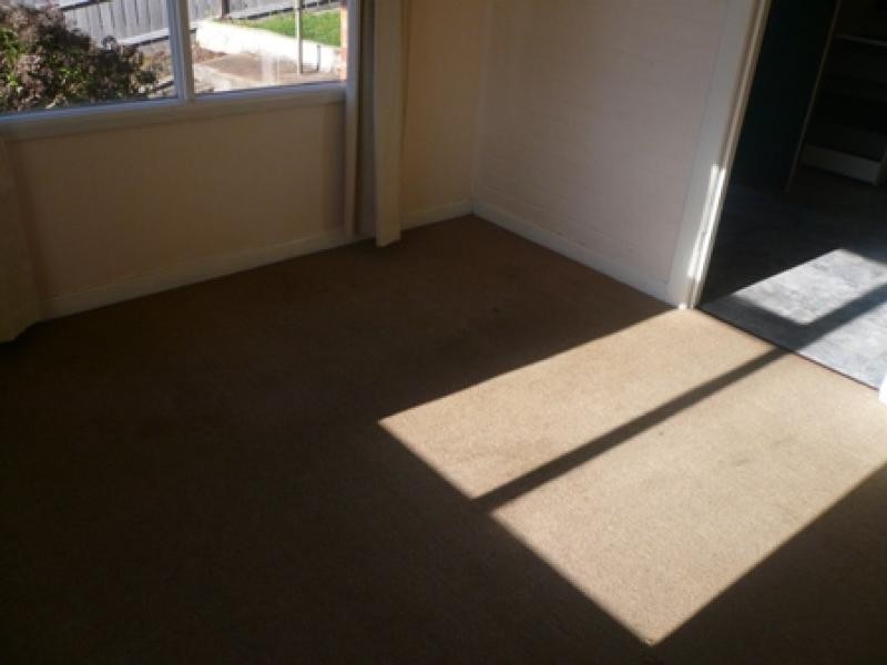 Unit 1/21 Quinn Street, Penguin TAS 7316