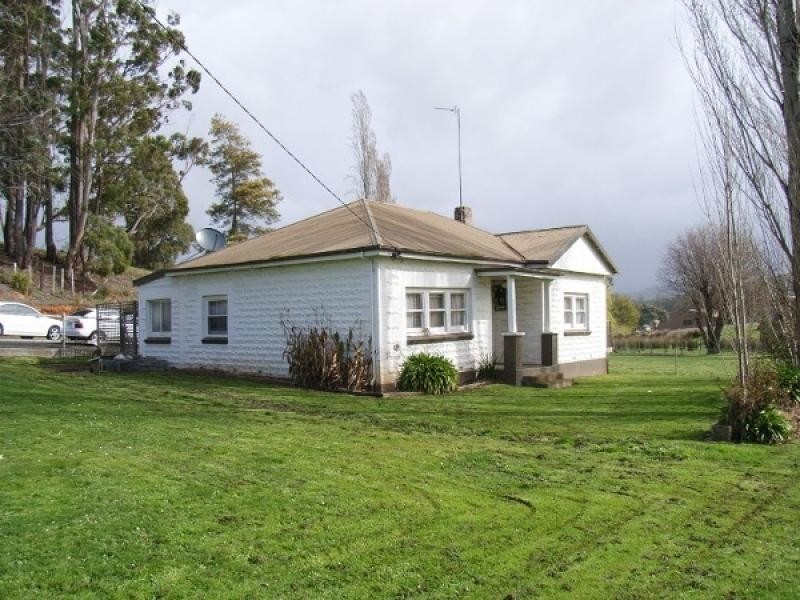 2 Ellis Street, Ulverstone TAS 7315