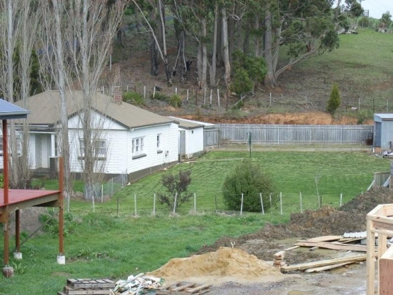 2 Ellis Street, Ulverstone TAS 7315