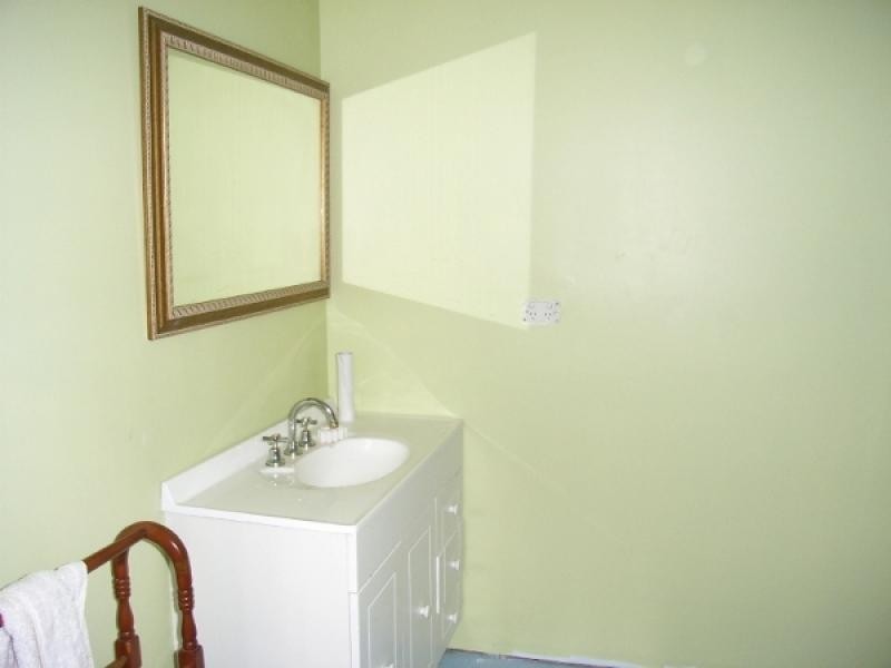 2 Ellis Street, Ulverstone TAS 7315