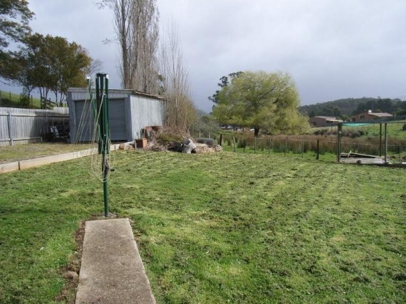 2 Ellis Street, Ulverstone TAS 7315